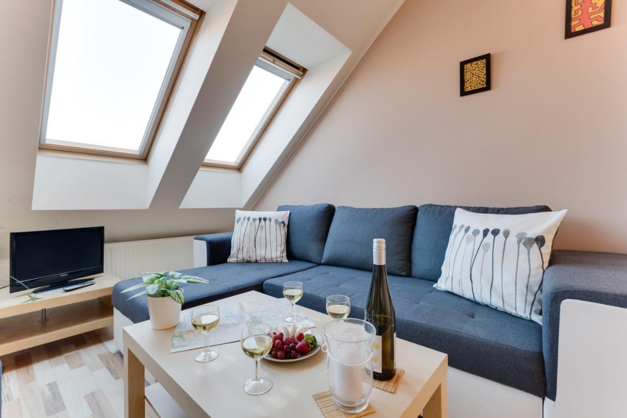 Jane'S Charming Apartment Praga Exterior foto